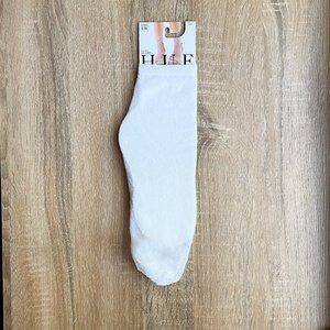 NIP Sz OS HUE White Organza Nylon/Spandex Anklet